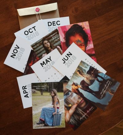 CALENDAR VERTICAL CARDS